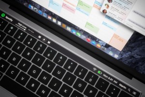 MacBook Pro 2016 タッチバー コンセプト3